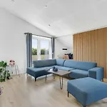 New And Modern With Hot Tub * Frorup