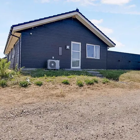 New And Modern With Hot Tub בית נופש