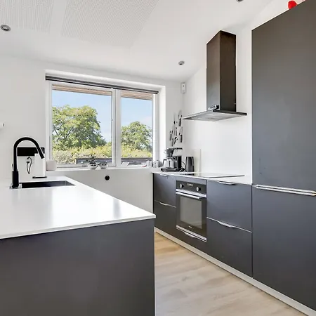 Ferienhaus New And Modern With Hot Tub *