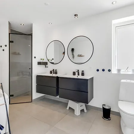 New And Modern With Hot Tub Ferienhaus *