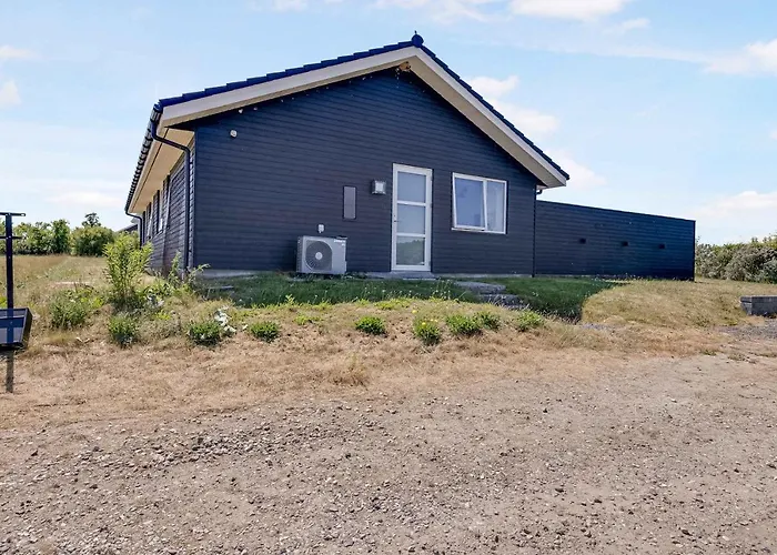 New And Modern With Hot Tub בית נופש